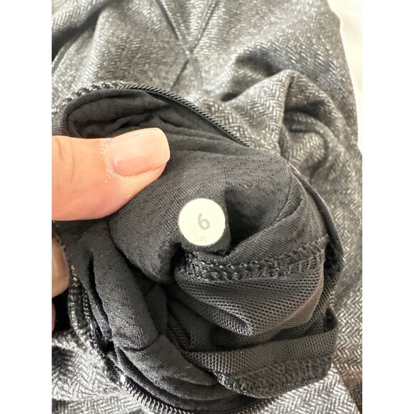 Lululemon Think Fast Pullover Gray 1/2 Zip Jacket Size 6 - Picture 5 of 6